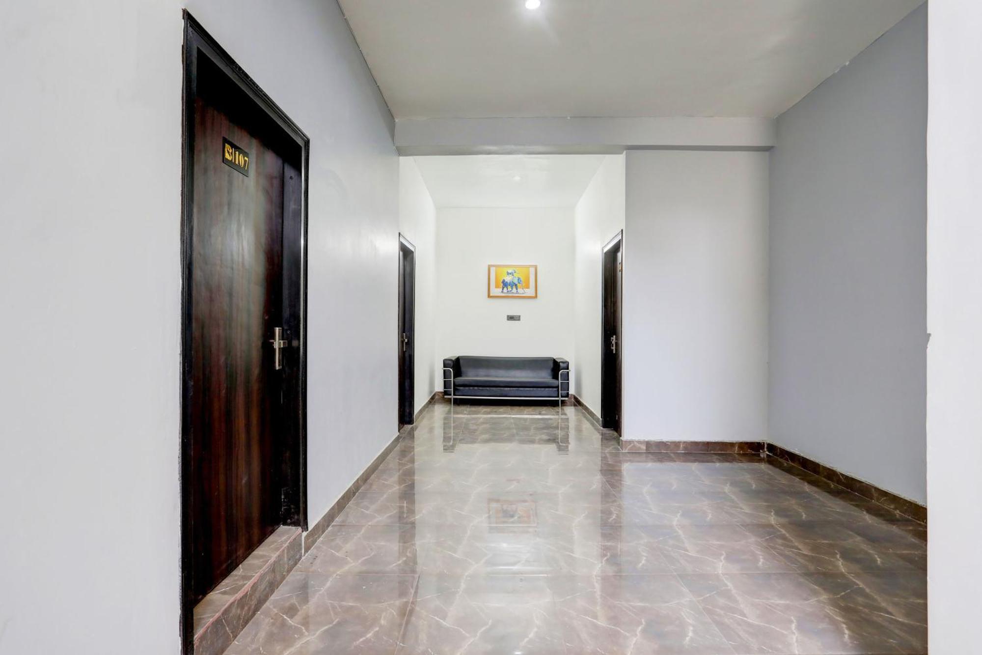 Super Hotel Live View Indraprast Ngoại thất bức ảnh