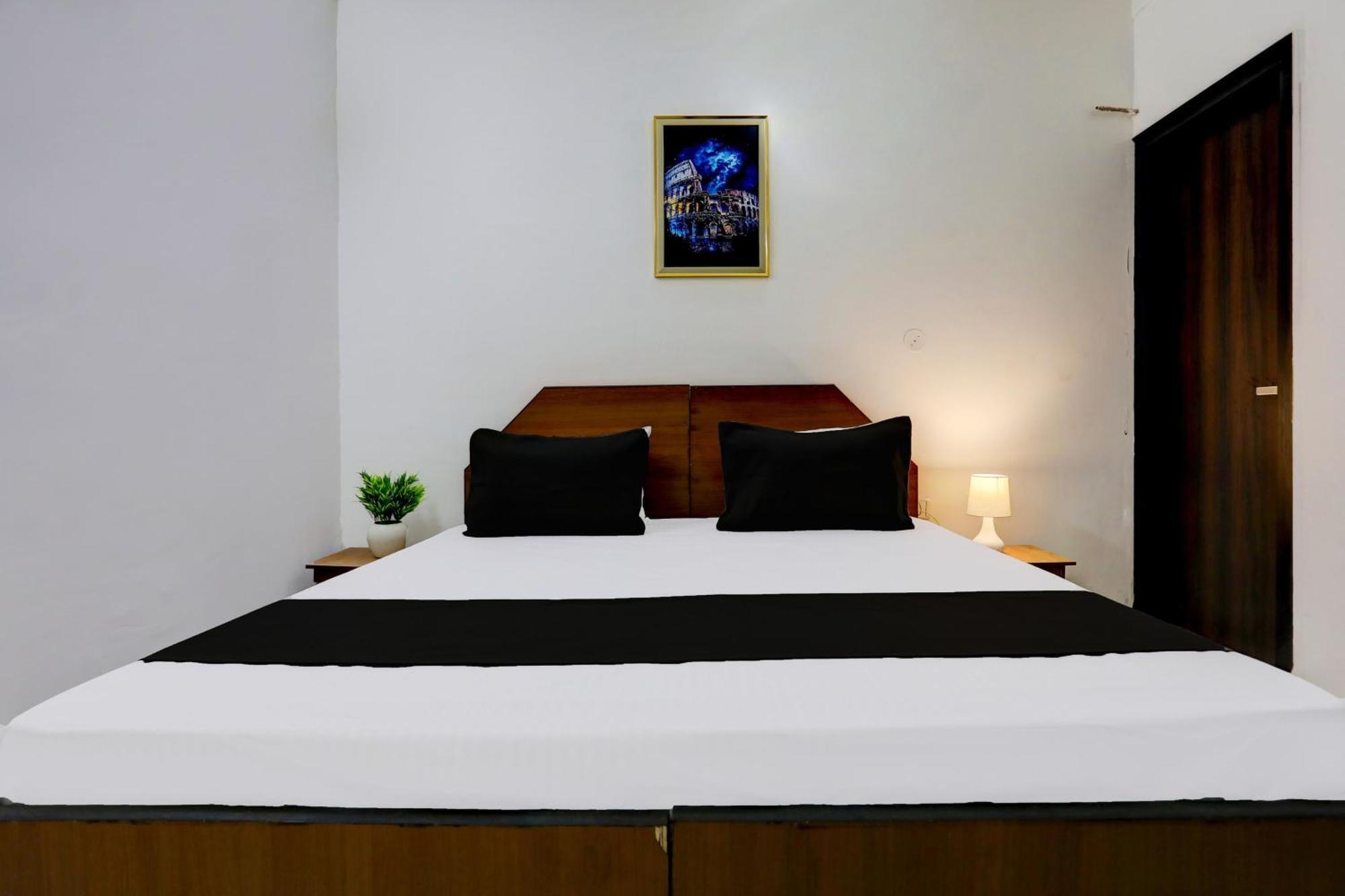 Super Hotel Live View Indraprast Ngoại thất bức ảnh