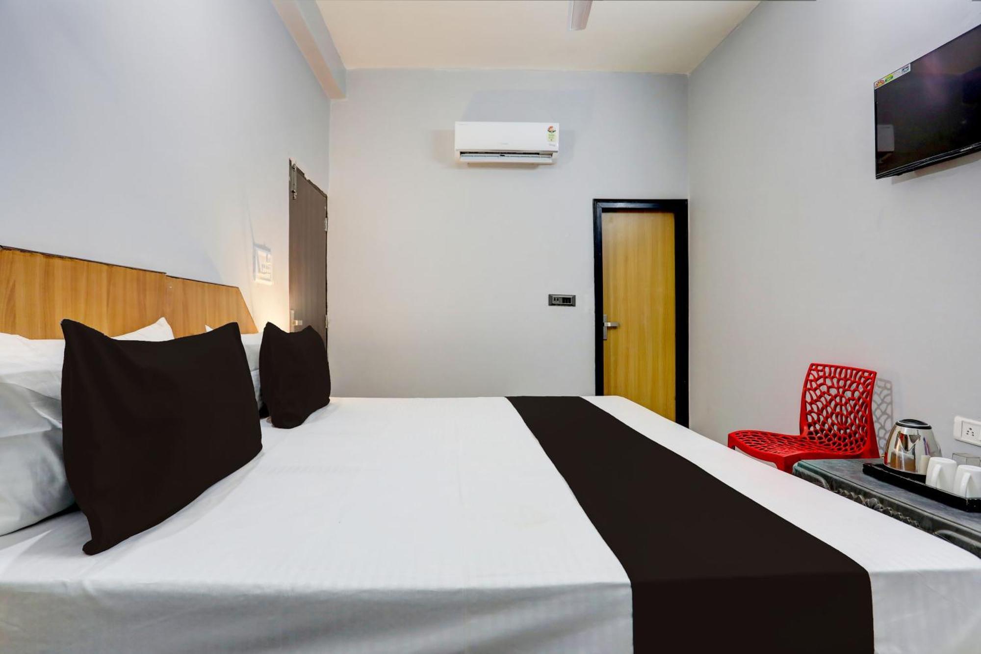 Super Hotel Live View Indraprast Ngoại thất bức ảnh